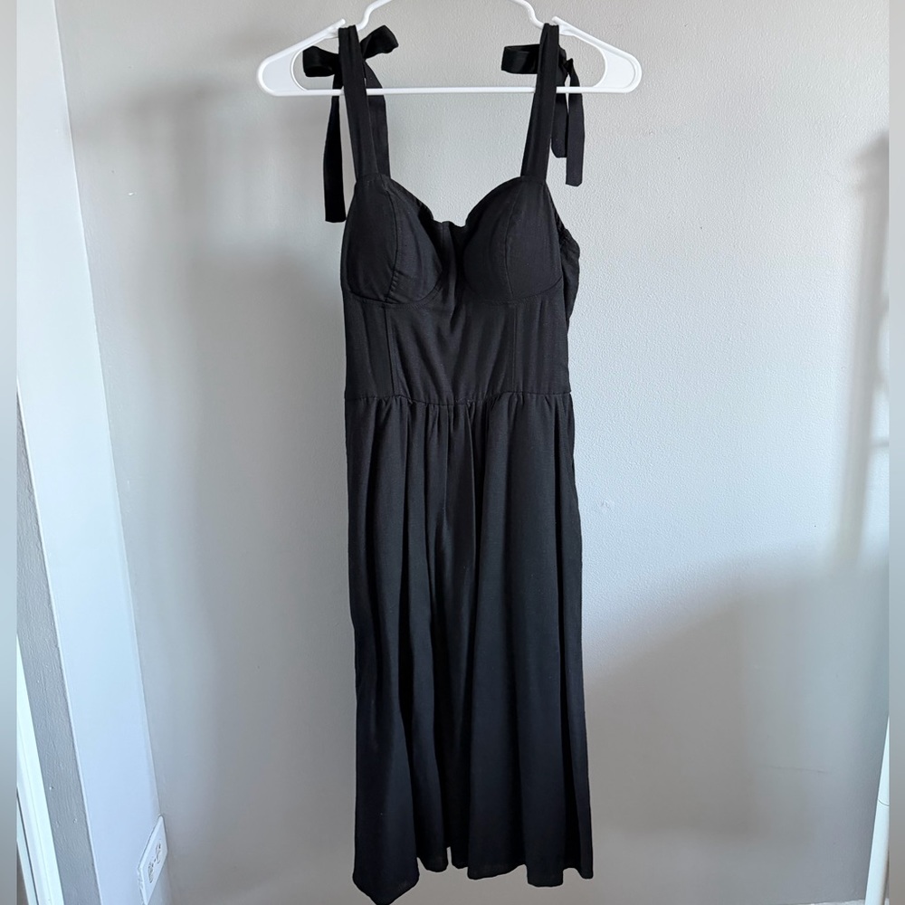 LC Lauren Conrad Black Sleeveless Top